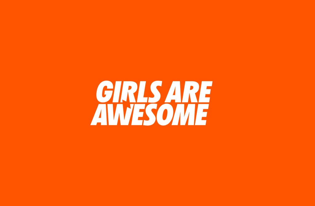 (c) Girlsareawesome.com